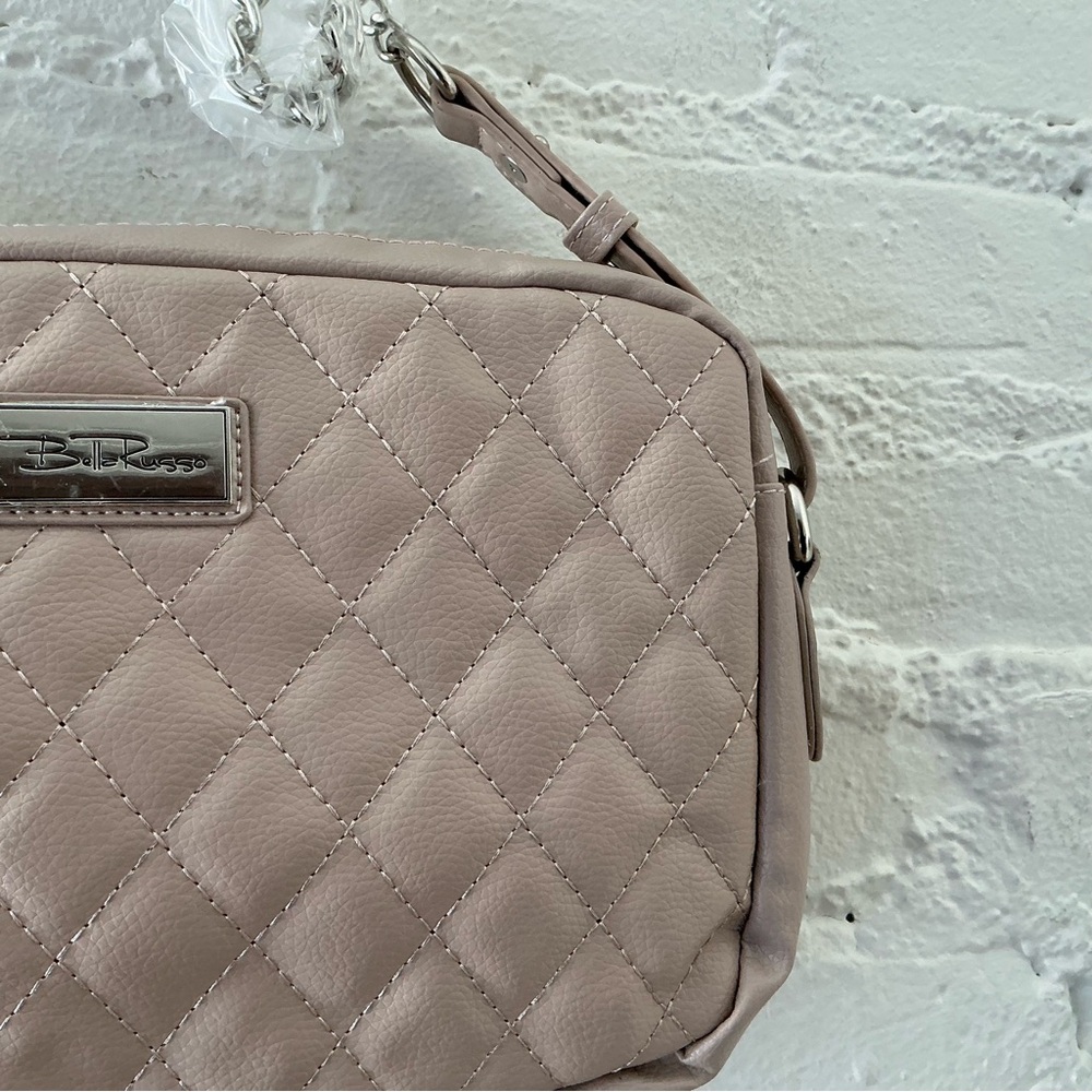 Bella Russo Quilted Handbag Purse Beige Chain Handle Vacation Travel Casual New - Picture 2 of 9